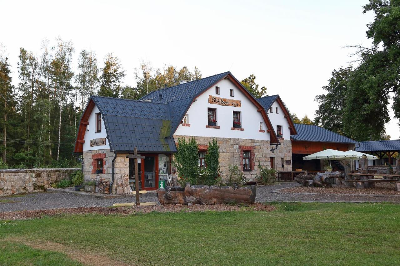 Hotel Penzion Štěrbova vila Bílá Třemešná Esterno foto